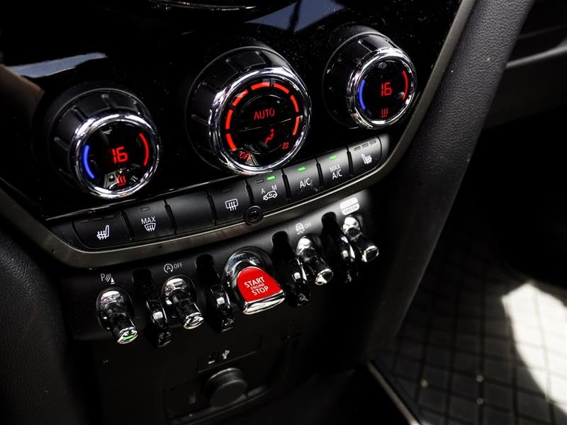 2021 MINI John Cooper Works Countryman ALL4 in Ajax, Ontario at Lakeridge Auto Gallery - 12 - w1024h768px