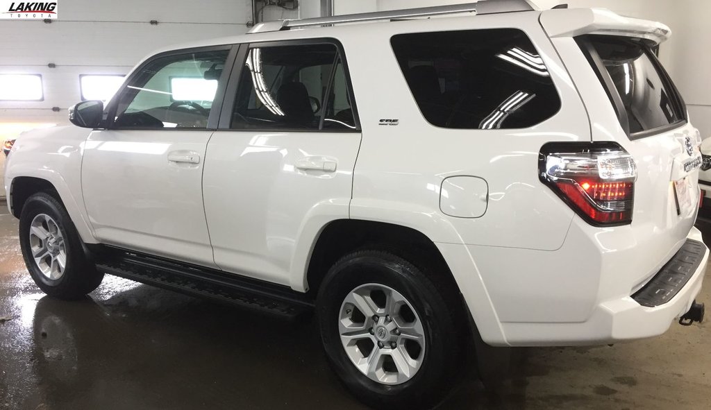 Laking Toyota 2016 Toyota 4Runner SR5 4X4 "OUTSTANDING OFFROAD