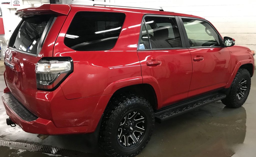 Laking Toyota | 2016 Toyota 4Runner SR5 4X4 A SWEET OFF-ROAD RIDE | #26864A
