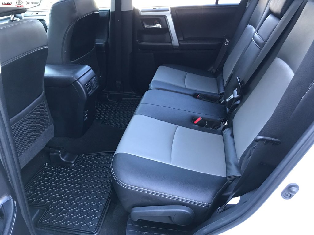 Laking Toyota | 2019 Toyota 4Runner SR5 4X4 3rd ROW SEATING ÒFF ROAD