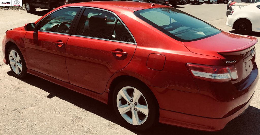 Camry se 2011