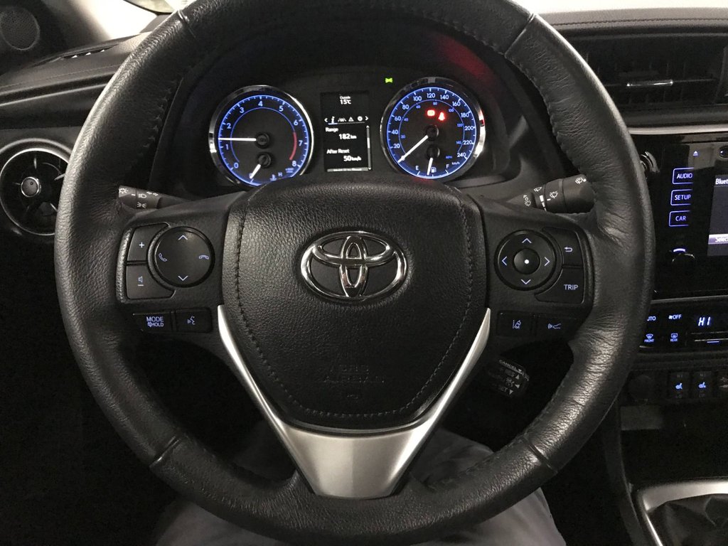 Laking Toyota 2017 Toyota Corolla SE MANUAL TRANSMISSION FUN TO DRIVE