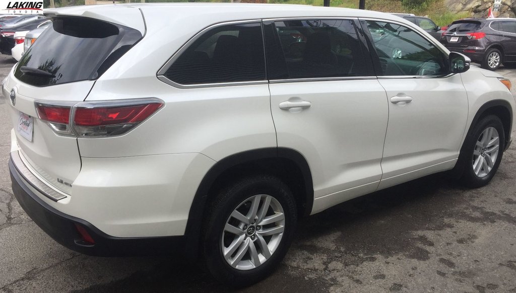 Laking Toyota | 2016 Toyota Highlander LE 3rd Row Seating ...