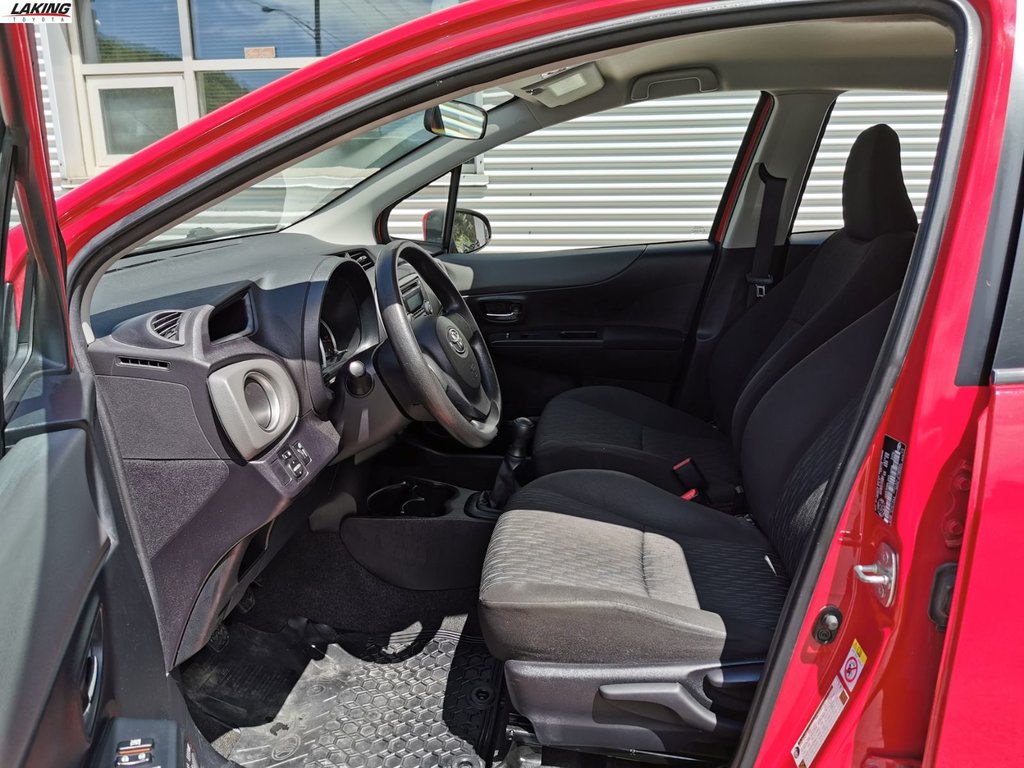 Laking Toyota 2014 Toyota Yaris LE MANUAL TRANSMISSION "ECONOMICAL
