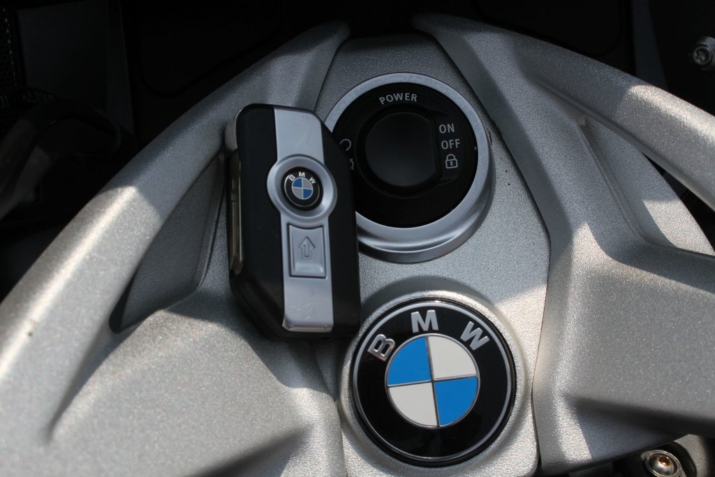 2019 BMW K1600 GT in Gatineau, Quebec - 13 - w1024h768px