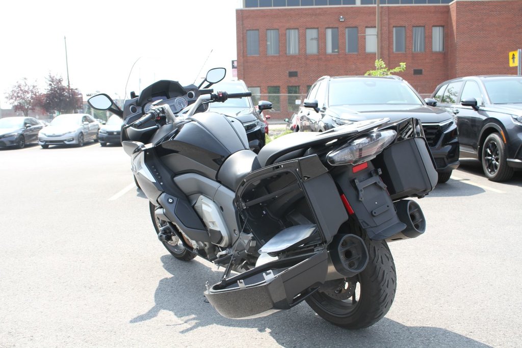2019 BMW K1600 GT in Gatineau, Quebec - 3 - w1024h768px
