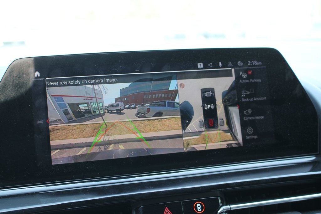 2020 BMW M8 Coupe in Gatineau, Quebec - 25 - w1024h768px