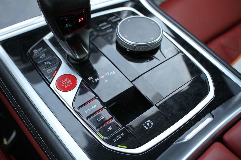 2020 BMW M8 Coupe in Gatineau, Quebec - 21 - w1024h768px