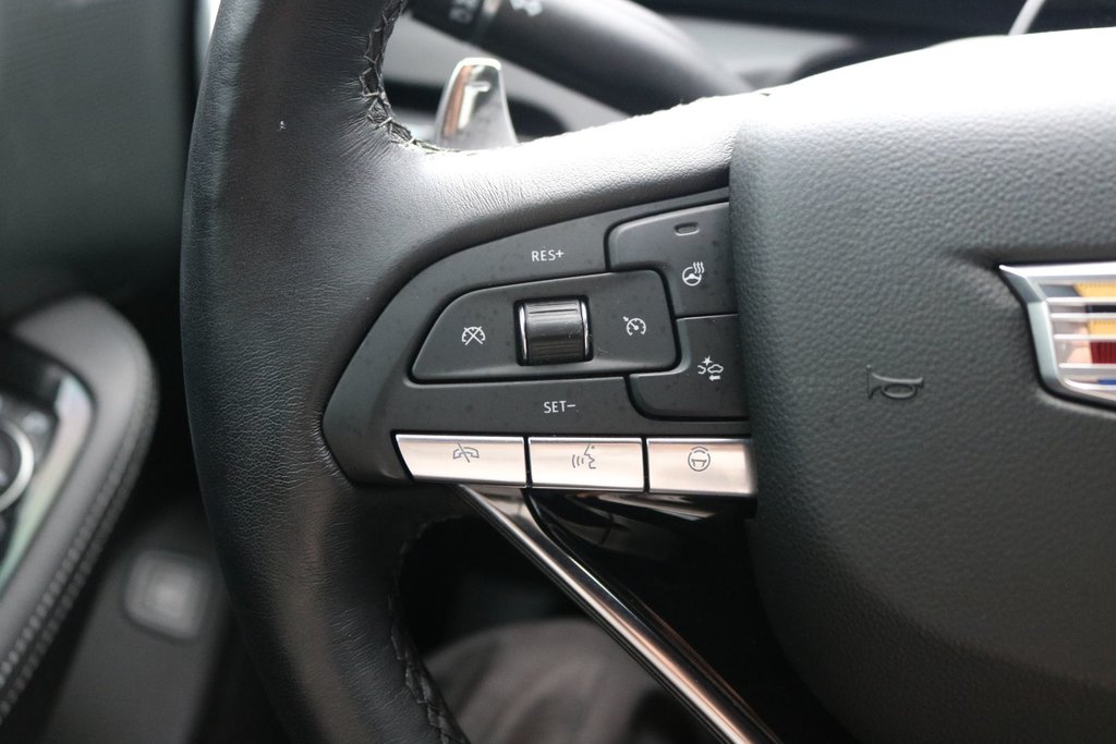 2025 Cadillac CT5 Premium Luxury in Montréal, Quebec - 12 - w1024h768px