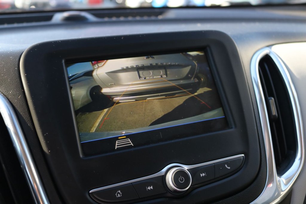 2019 Chevrolet Equinox LS in Gatineau, Quebec - 18 - w1024h768px