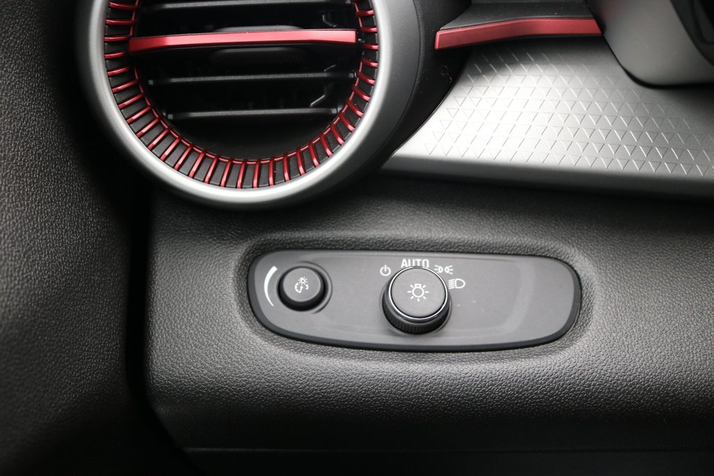 2024 Chevrolet Trax 1RS in Gatineau, Quebec - 13 - w1024h768px