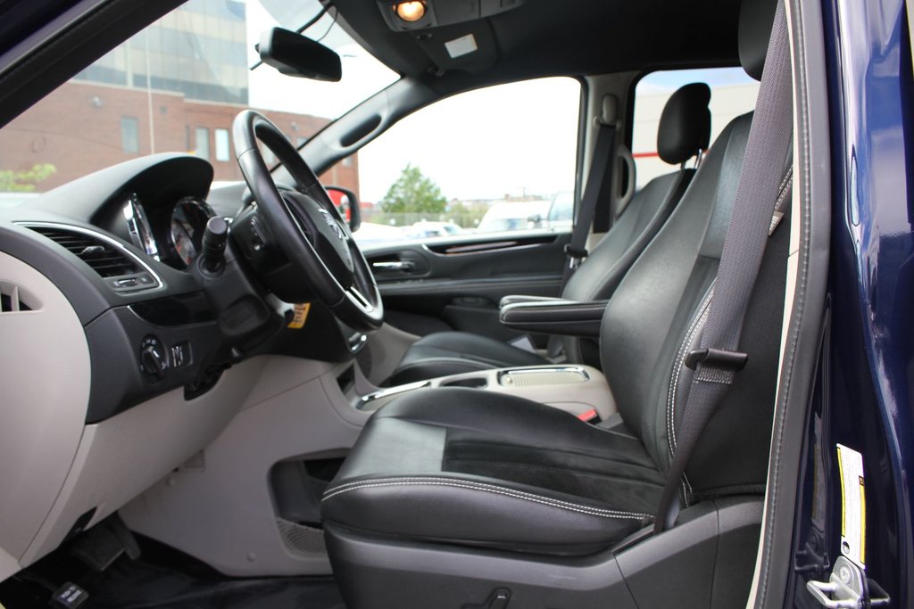 Dodge Grand Caravan SXT | Premium Plus 2015 à , Québec - 7 - w1024h768px