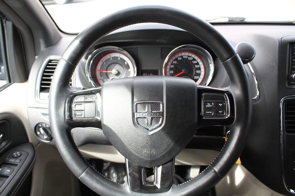 Dodge Grand Caravan SXT | Premium Plus 2015 à , Québec - 12 - w1024h768px