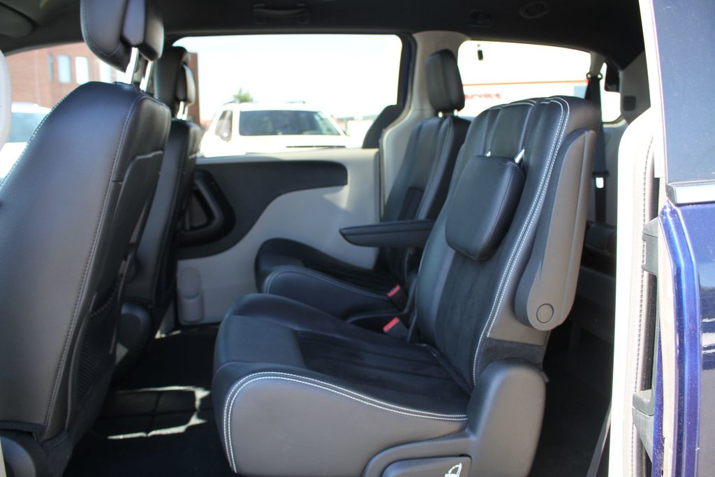 2015 Dodge Grand Caravan SXT | Premium Plus in Gatineau, Quebec - 8 - w1024h768px