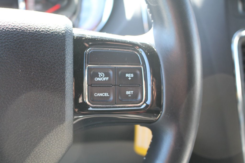 2015 Dodge Grand Caravan SXT | Premium Plus in Gatineau, Quebec - 15 - w1024h768px