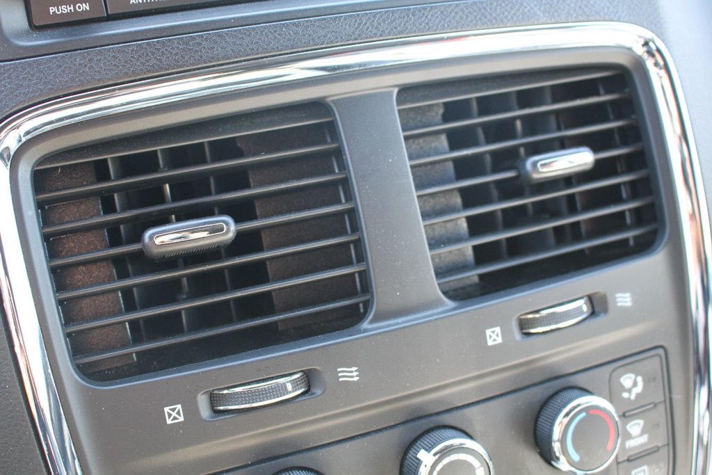 2015 Dodge Grand Caravan SXT | Premium Plus in Gatineau, Quebec - 17 - w1024h768px