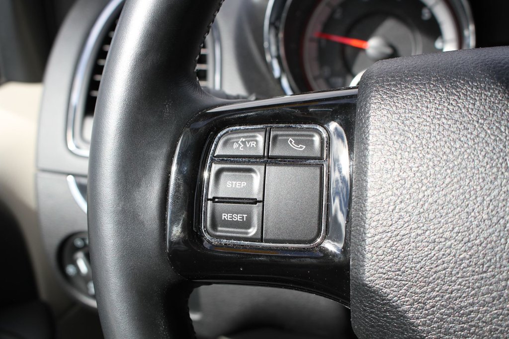 Dodge Grand Caravan SXT | Premium Plus 2015 à , Québec - 14 - w1024h768px