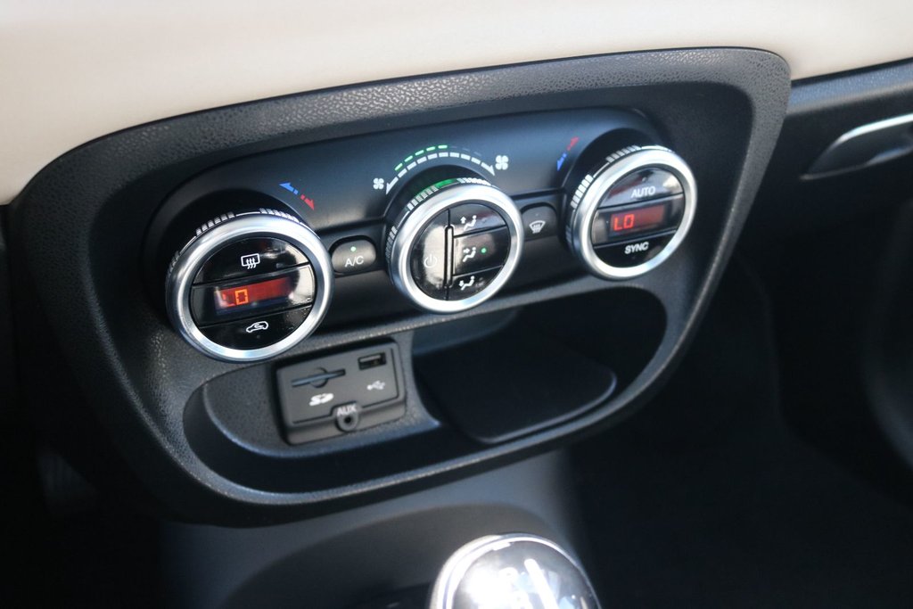 2014 Fiat 500L Sport in Gatineau, Quebec - 15 - w1024h768px