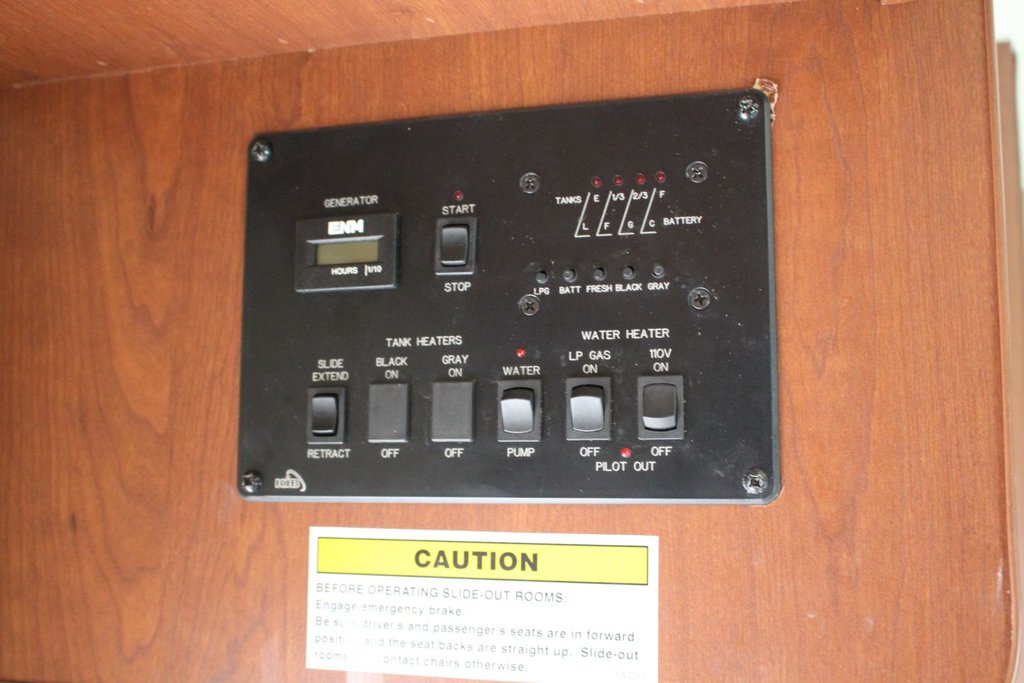 2014 Ford E-350 Super Duty Four Winds/Thor 24C in Gatineau, Quebec - 37 - w1024h768px