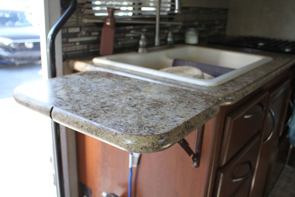 2014 Ford E-350 Super Duty Four Winds/Thor 24C in Gatineau, Quebec - 32 - w1024h768px