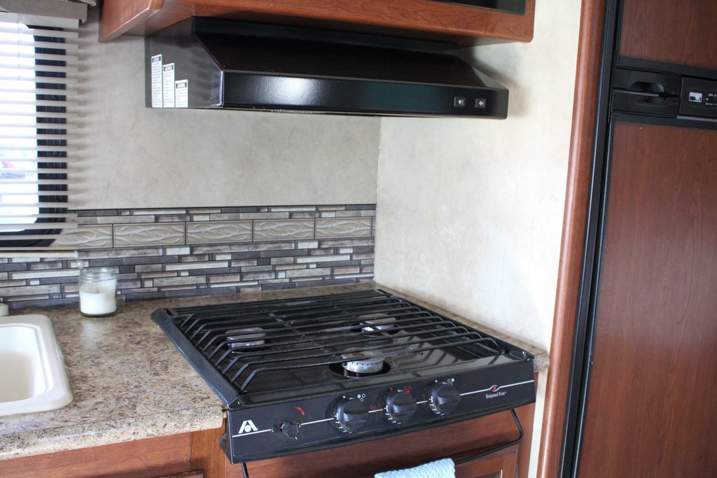 2014 Ford E-350 Super Duty Four Winds/Thor 24C in Gatineau, Quebec - 33 - w1024h768px