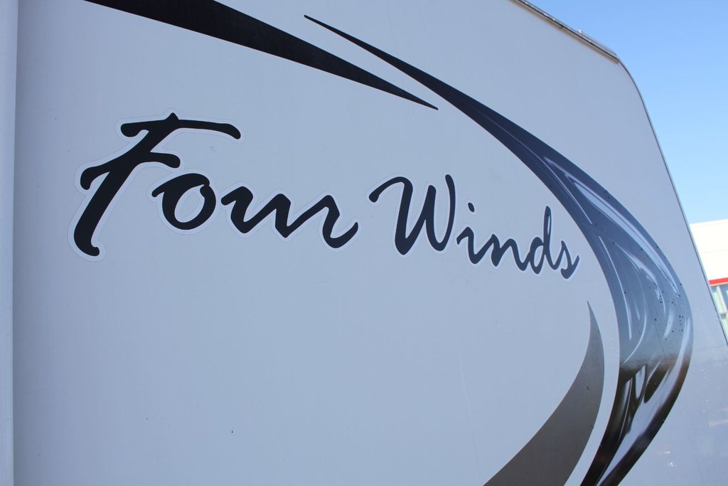 2014 Ford E-350 Super Duty Four Winds/Thor 24C in Gatineau, Quebec - 10 - w1024h768px