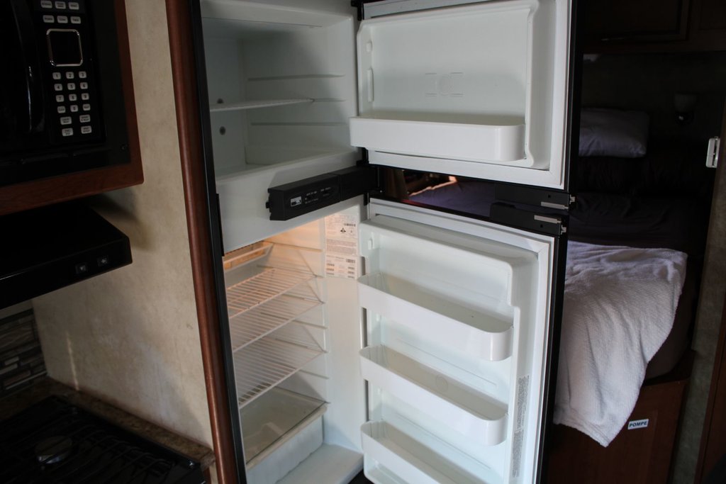 2014 Ford E-350 Super Duty Four Winds/Thor 24C in Gatineau, Quebec - 36 - w1024h768px