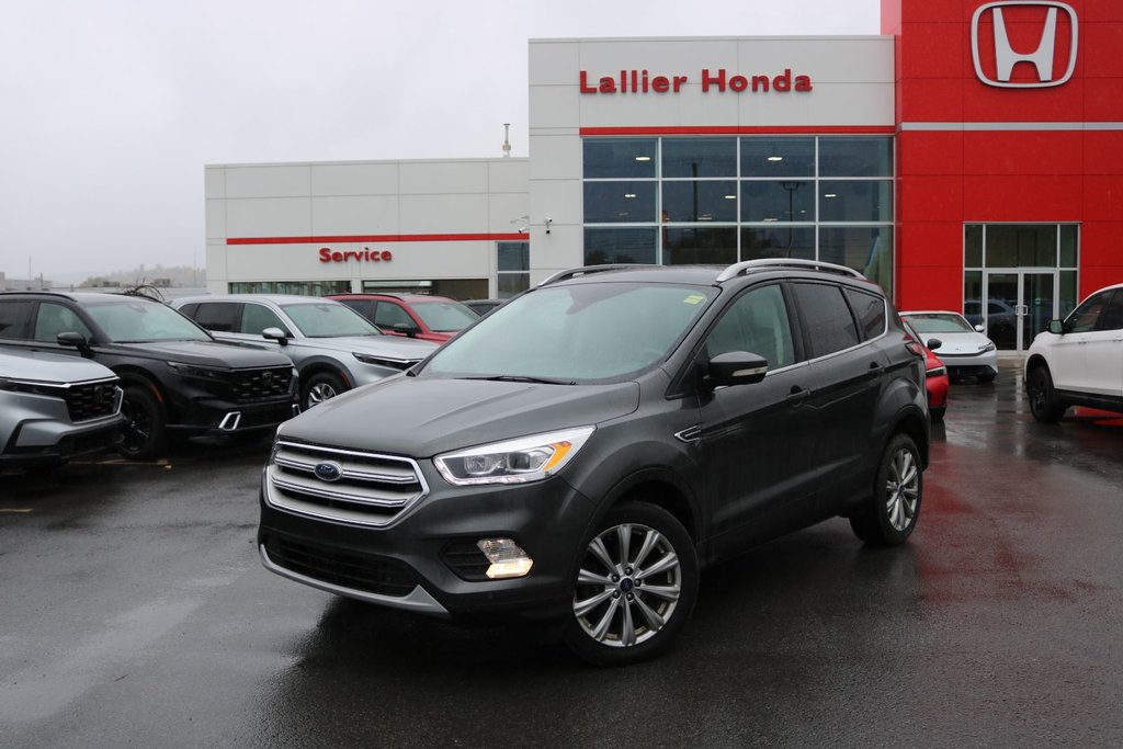 2018 Ford Escape Titanium in Montréal, Quebec - 1 - w1024h768px
