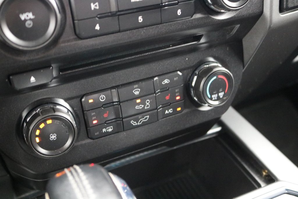 2018 Ford F-150 XLT in Gatineau, Quebec - 19 - w1024h768px