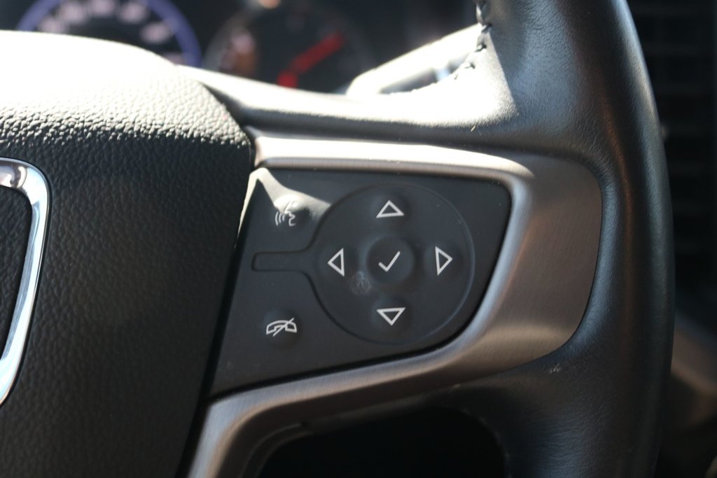 2021 GMC Acadia AT4 in Montréal, Quebec - 16 - w1024h768px