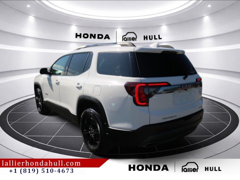 2021 GMC Acadia AT4 in Montréal, Quebec - 3 - w1024h768px