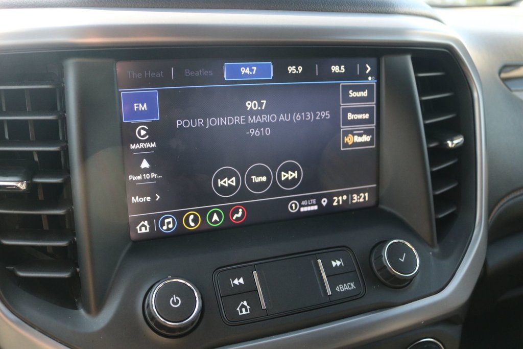 2021 GMC Acadia AT4 in Montréal, Quebec - 21 - w1024h768px