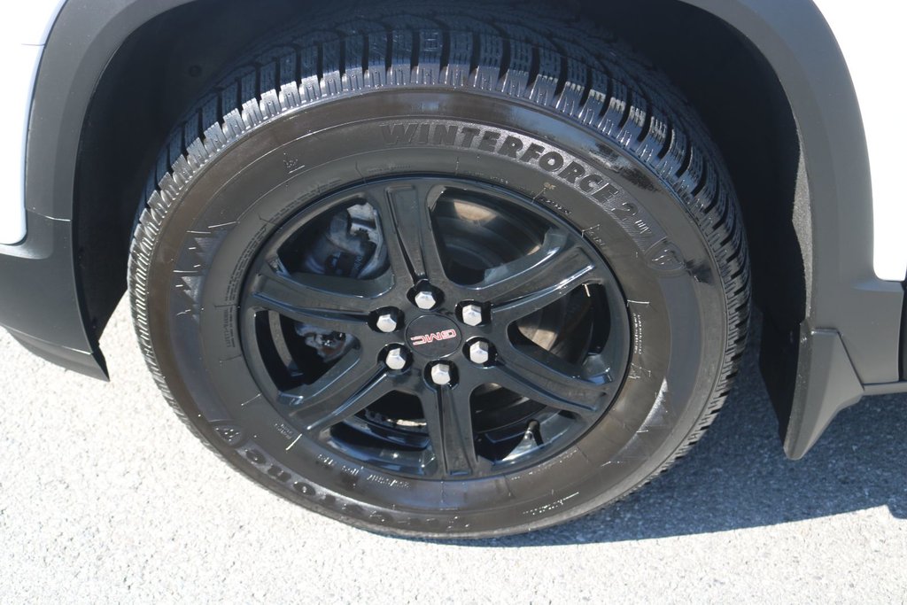 2021 GMC Acadia AT4 in Montréal, Quebec - 27 - w1024h768px