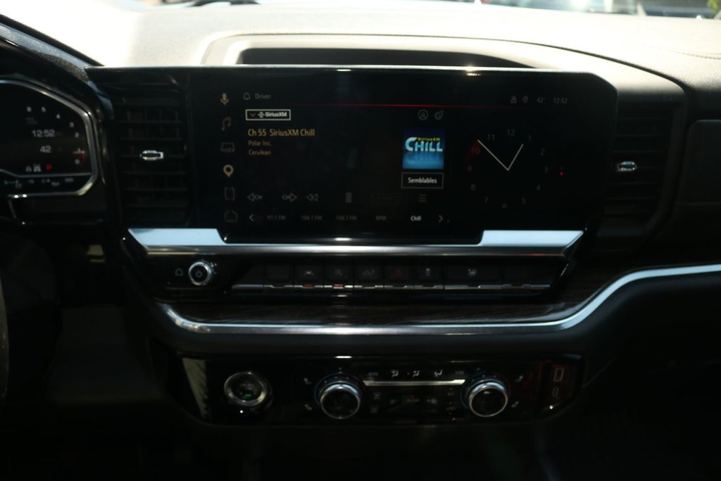 2023 GMC Sierra 1500 Elevation | 3.0L Duramax in Gatineau, Quebec - 12 - w1024h768px
