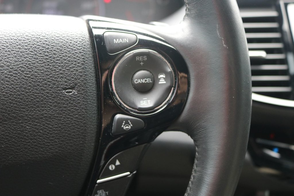 Honda Accord Coupe Touring 2016 à Gatineau, Québec - 15 - w1024h768px