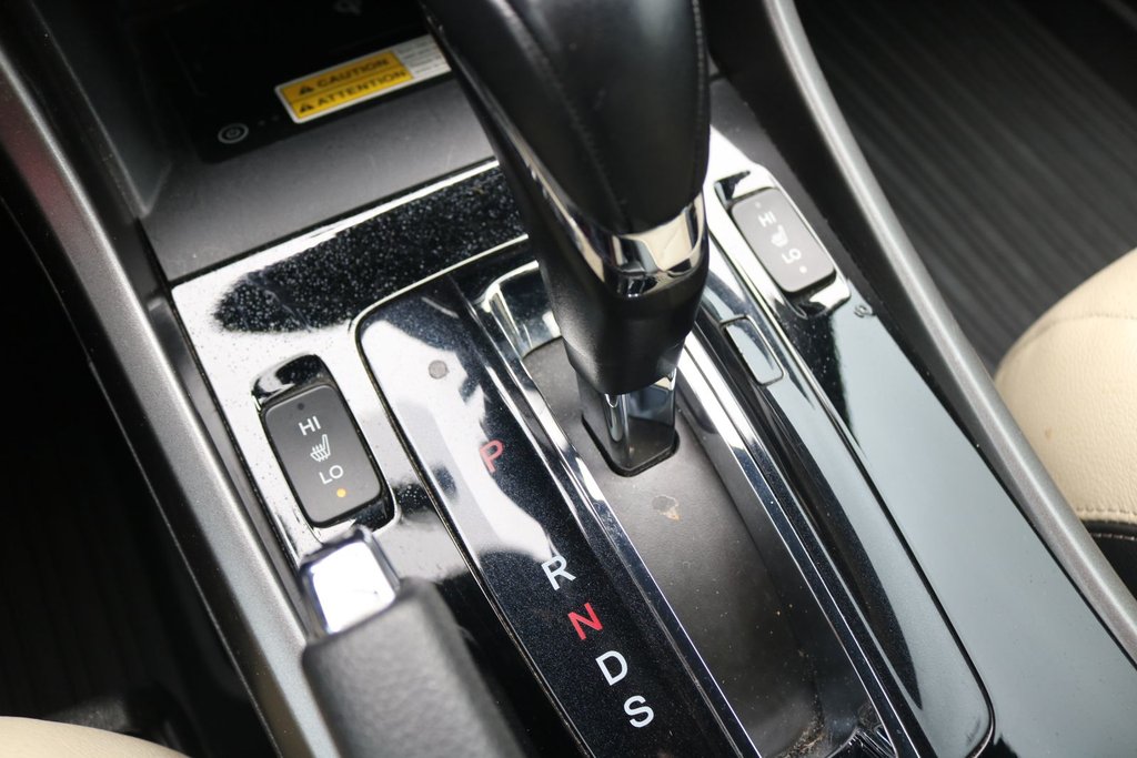 Honda Accord Coupe Touring 2016 à Gatineau, Québec - 16 - w1024h768px