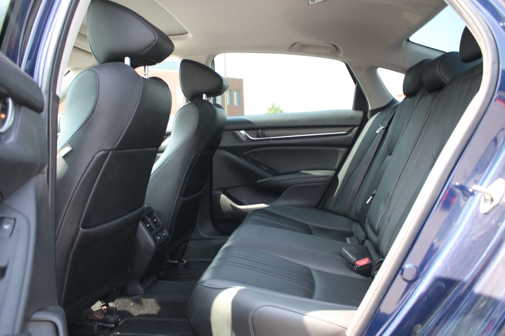 Honda Accord Hybrid Touring 2019 à , Québec - 8 - w1024h768px