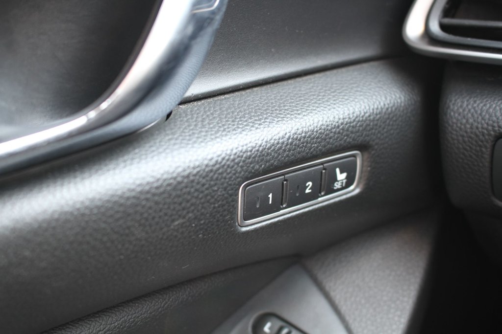 Honda Accord Hybrid Touring 2019 à , Québec - 16 - w1024h768px