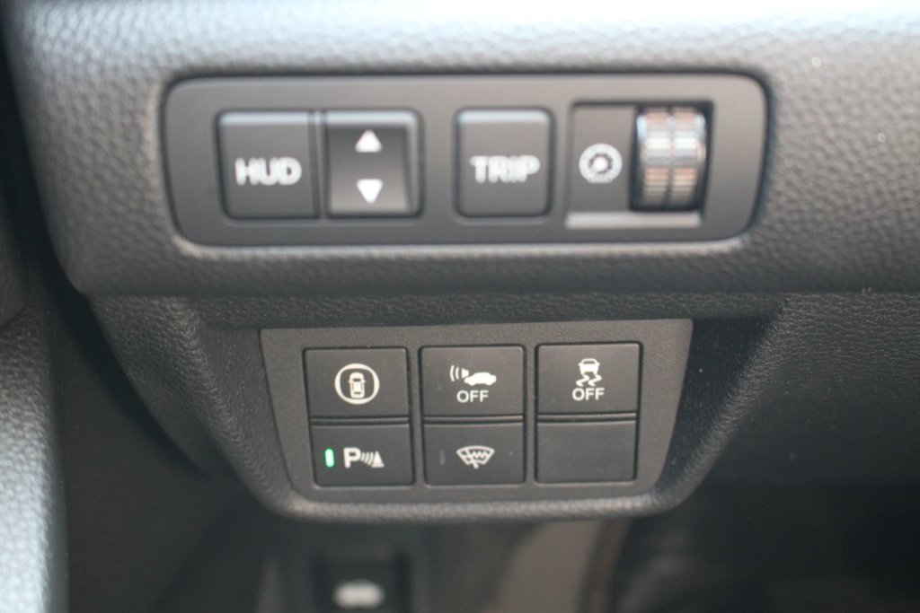 Honda Accord Hybrid Touring 2019 à , Québec - 15 - w1024h768px
