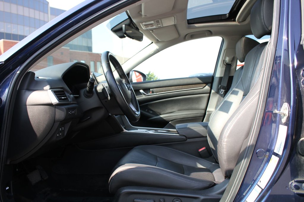 Honda Accord Hybrid Touring 2019 à , Québec - 9 - w1024h768px