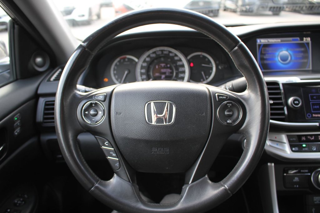Honda Accord Touring 2014 à Gatineau, Québec - 12 - w1024h768px