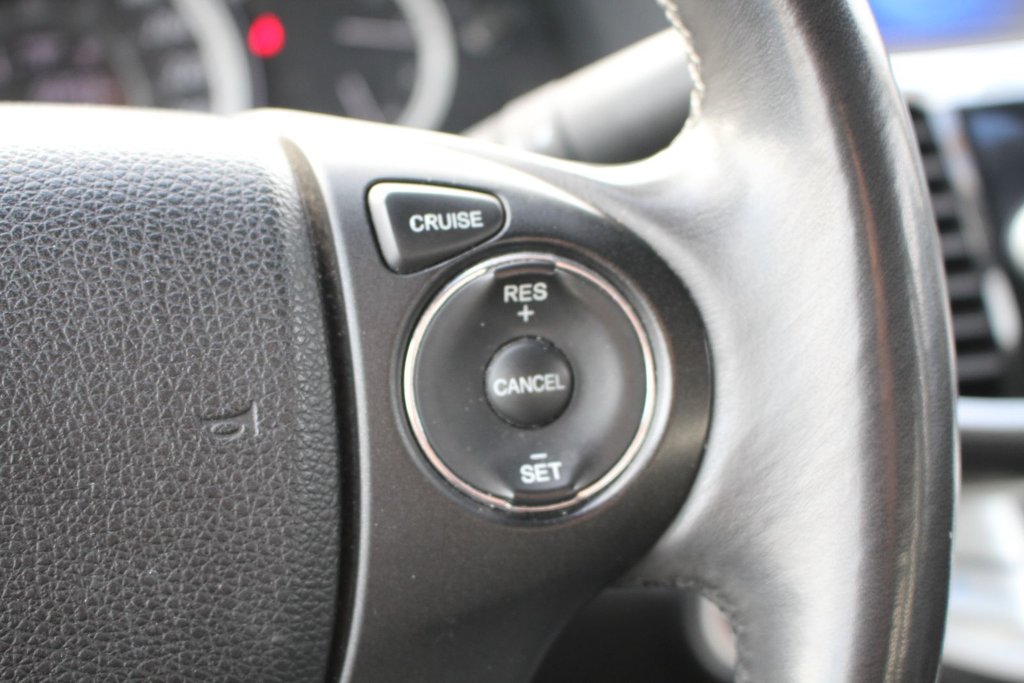 Honda Accord Touring 2014 à Gatineau, Québec - 17 - w1024h768px