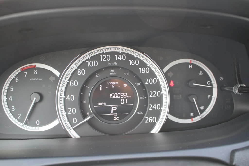 Honda Accord Touring 2014 à Gatineau, Québec - 13 - w1024h768px