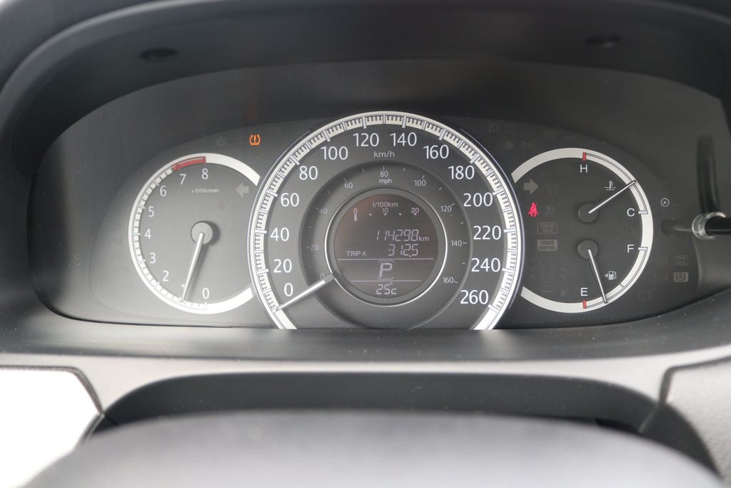 Honda Accord LX 2015 à Montréal, Québec - 11 - w1024h768px