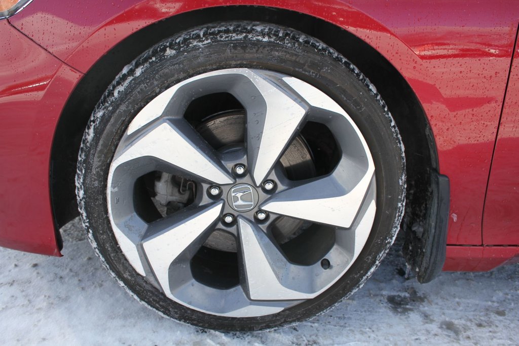 2018 Honda Accord Touring 2.0 in , Quebec - 29 - w1024h768px