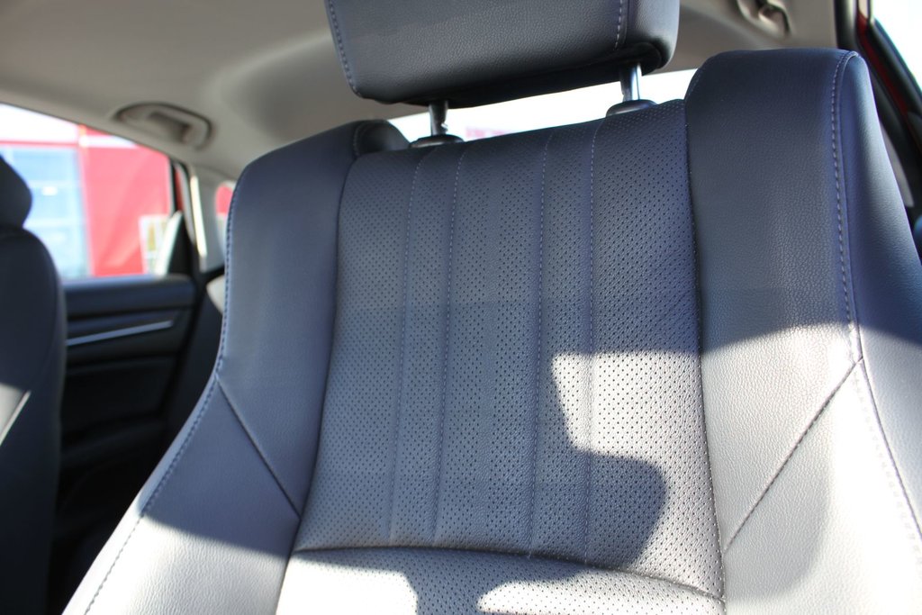 Honda Accord Touring 2.0 2018 à Gatineau, Québec - 28 - w1024h768px