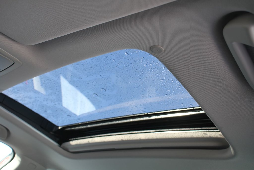 2018 Honda Accord Touring 2.0 in , Quebec - 27 - w1024h768px