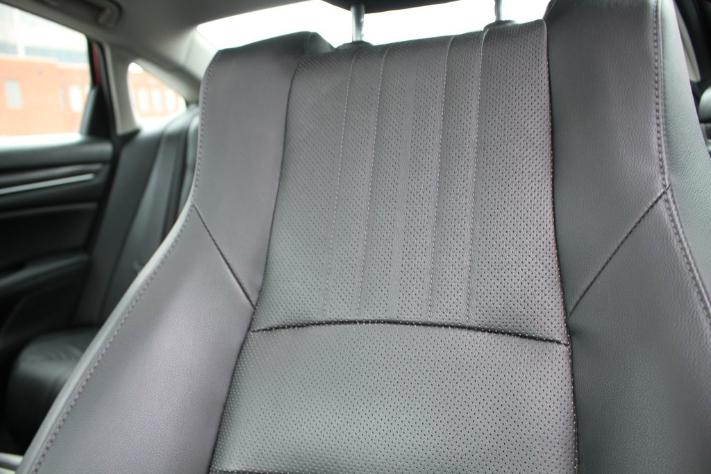 Honda Accord Touring 2.0T 2018 à Gatineau, Québec - 29 - w1024h768px