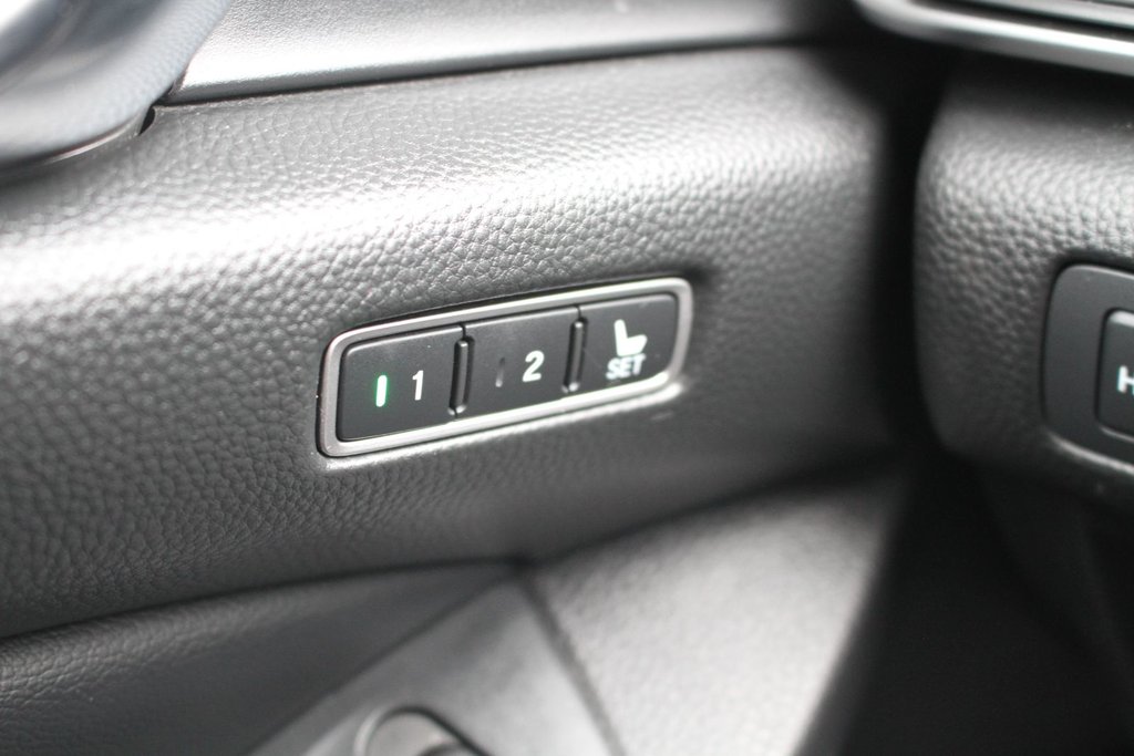 Honda Accord Touring 2.0T 2018 à Gatineau, Québec - 18 - w1024h768px