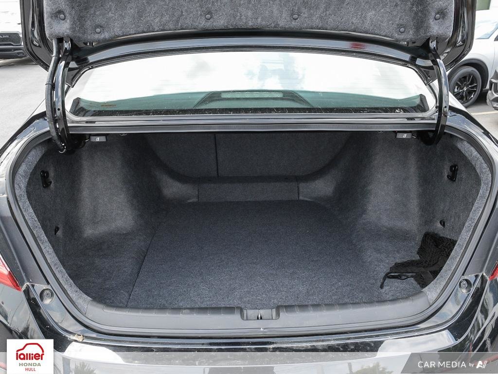 Honda Accord LX 2020 à , Québec - 11 - w1024h768px